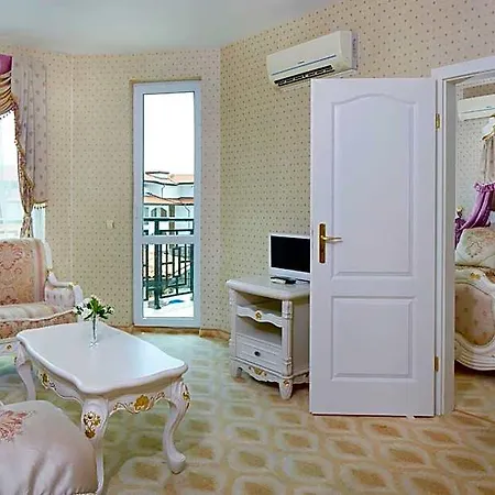 Hotel Amore Beach Хотел