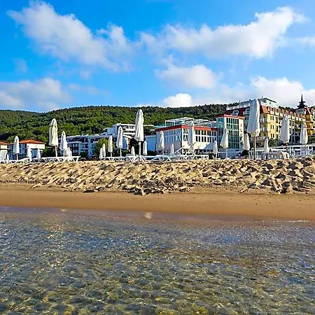 Hotel Amore Beach 4*