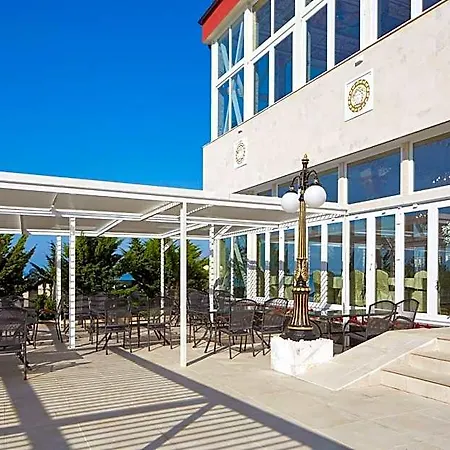 Hotel Amore Beach Хотел Свети Влас