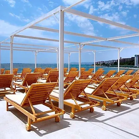 Хотел Hotel Amore Beach