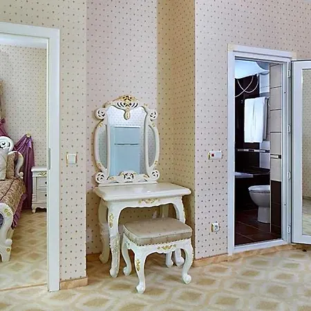 Хотел Hotel Amore Beach 4*